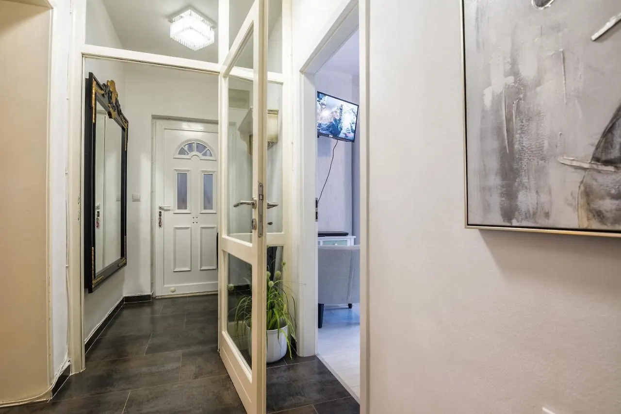 Francesca Luxury Apartment Zadar