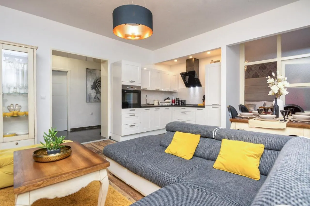 Francesca Luxury Apartment Zadar