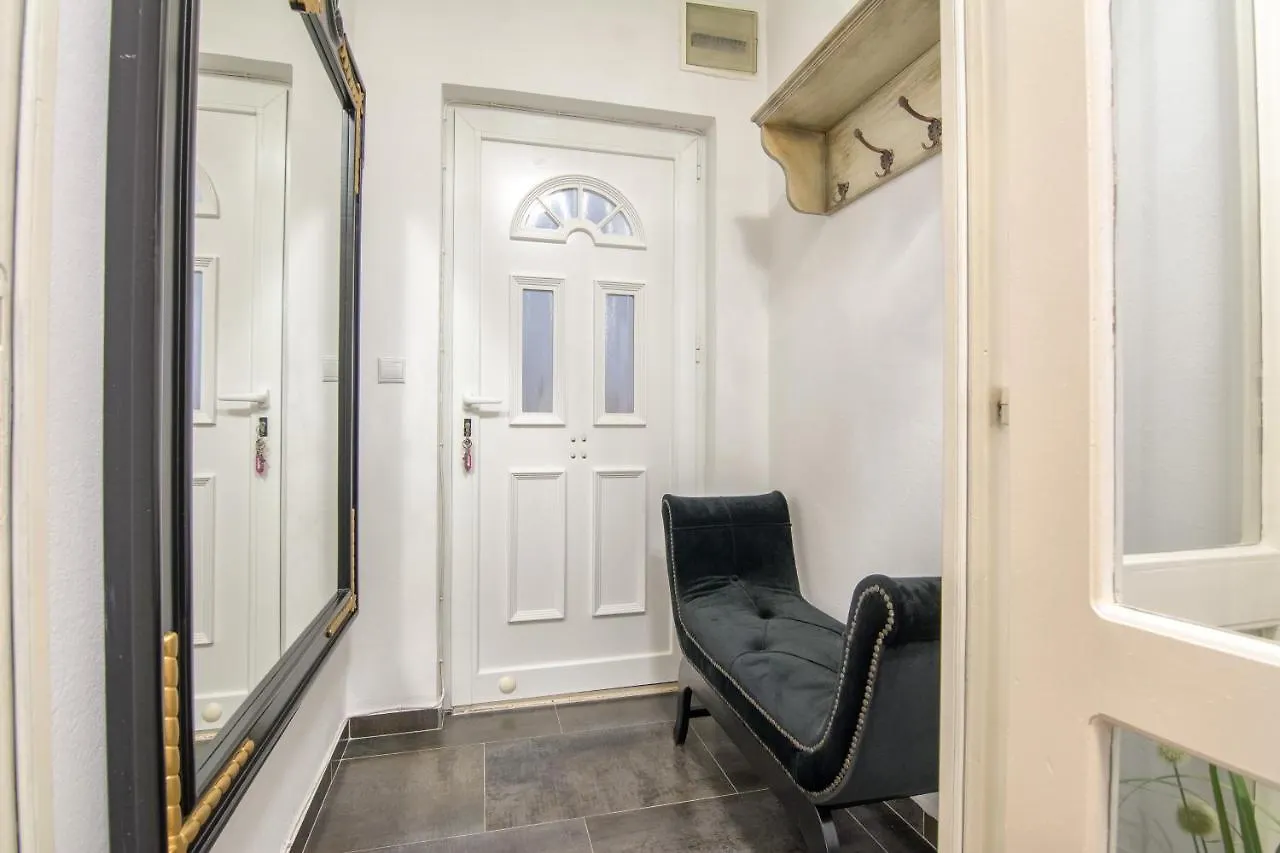 Francesca Luxury Apartment Zadar